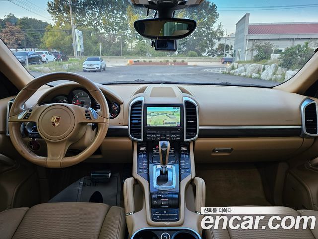 Porsche Cayenne 4.2 S Diesel 958 2014 — фото 10