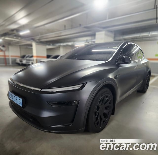 Tesla Model Y L Long Range AWD 2026 — фото 3