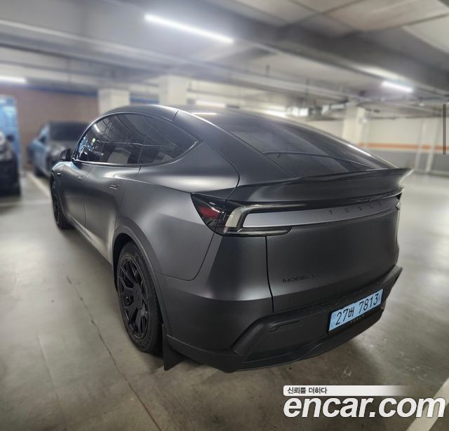 Tesla Model Y L Long Range AWD 2026 — фото 5