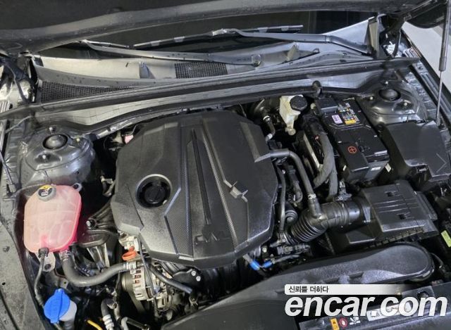 Kia K5 (III) 2.0 Noblesse 2022 — фото 24