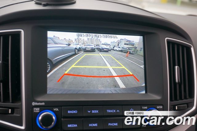 Hyundai Grand Starex Van 3-Seater Smart 2021 — фото 15