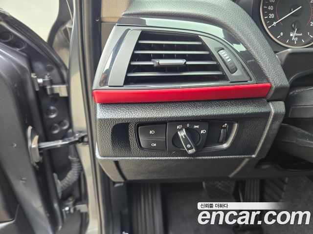 BMW 1 Series (F20) 118d Sport 5Door 2015 — фото 21