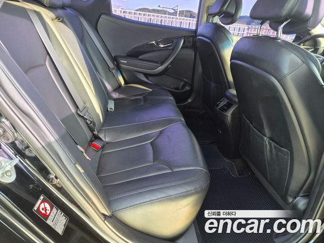 Hyundai Grandeur (HG) HG240 Modern Collection 2017 — фото 21