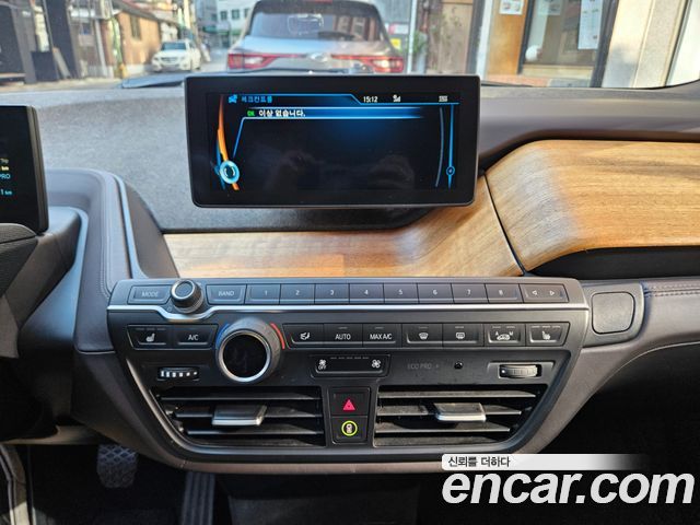 BMW i3 SOL+ 2015 — фото 11