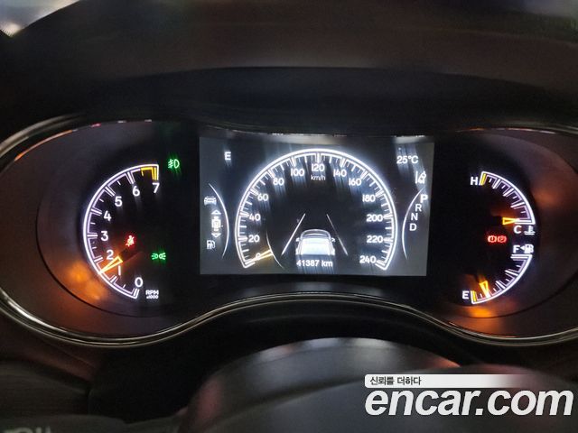 Jeep Grand Cherokee (WL) 3.6 Limited 2021 — фото 5
