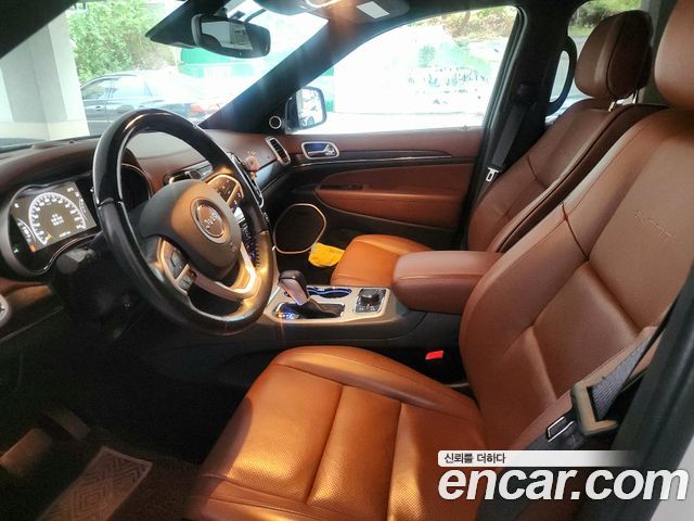 Jeep Grand Cherokee (WL) 3.6 Limited 2021 — фото 7