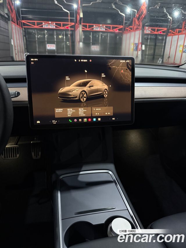 Tesla Model 3 Long Range AWD 2022 — фото 9