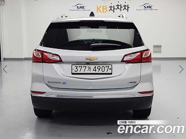 Chevrolet Equinox 2WD LT Exclusive 2018 — фото 3