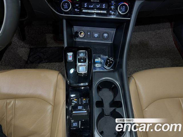 Hyundai Sonata (DN8) 2.0 LPG(Disabled Person) Inspiration 2020 — фото 16
