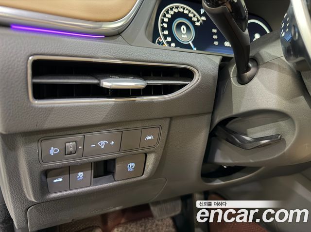 Hyundai Sonata (DN8) 2.0 LPG(Disabled Person) Inspiration 2020 — фото 18