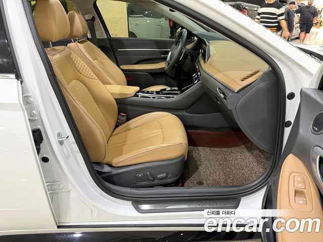 Hyundai Sonata (DN8) 2.0 LPG(Disabled Person) Inspiration 2020 — фото 21