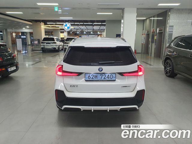 BMW iX1 (U11) xDrive 30 M Sport 2025 — фото 3