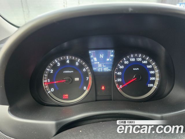 Hyundai Accent (New) 1.4 VVT Modern 2015 — фото 7