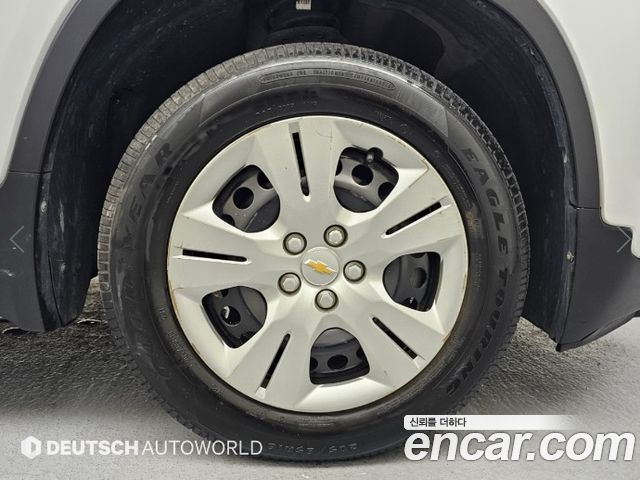 Chevrolet Trax 1.4 LS 2020 — фото 5