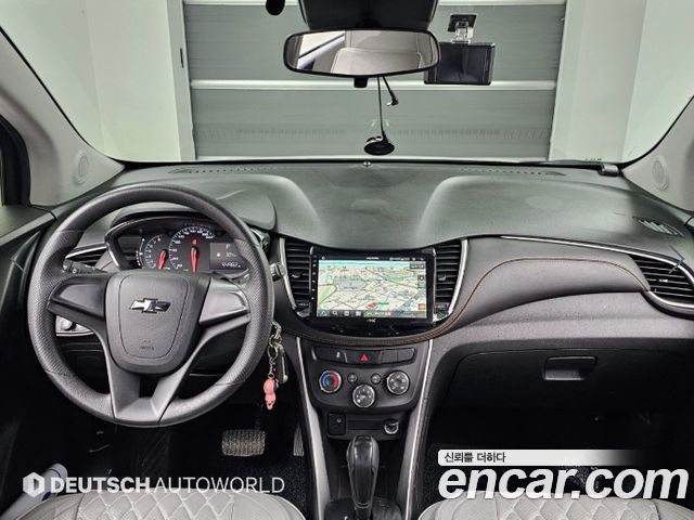 Chevrolet Trax 1.4 LS 2020 — фото 7