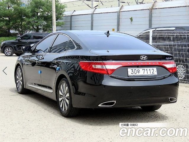 Hyundai Grandeur Hybrid (HG) Premium 2015 — фото 3
