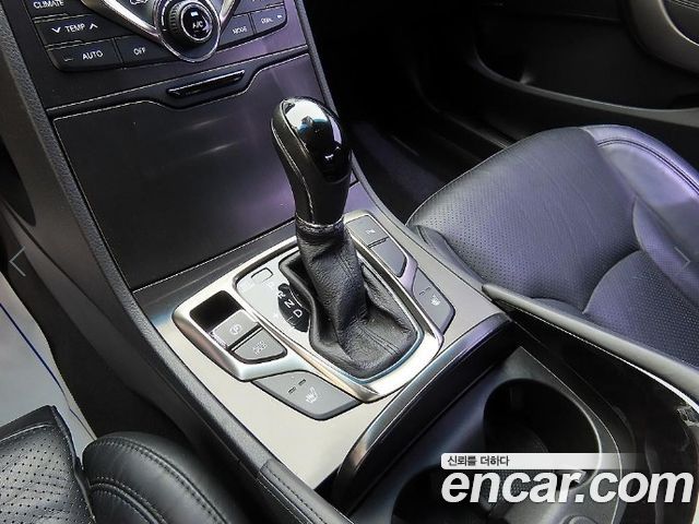 Hyundai Grandeur Hybrid (HG) Premium 2015 — фото 9