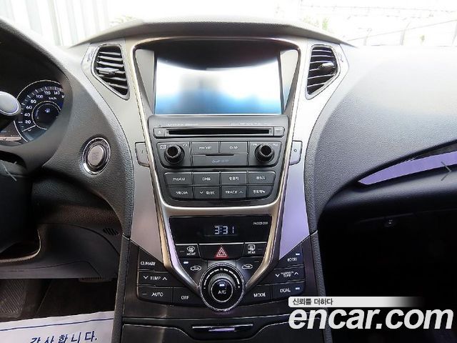 Hyundai Grandeur Hybrid (HG) Premium 2015 — фото 16