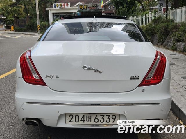 Jaguar XJ 3.0D Premium Luxury LWB X351 2015 — фото 4