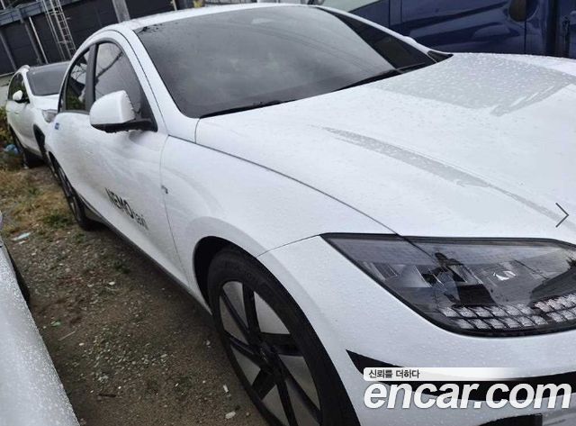 Hyundai Ioniq 6 Long Range Exclusive 2023 — фото 4