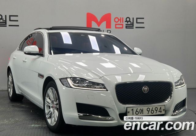 Jaguar XF (X260) 20d Portfolio 2018 — фото 2