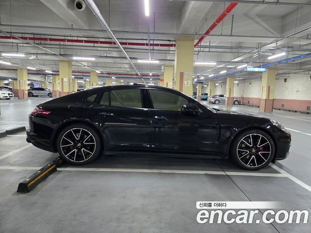 Porsche Panamera (971) 3.0 AWD 2018 — фото 5