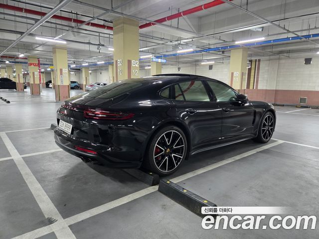 Porsche Panamera (971) 3.0 AWD 2018 — фото 6