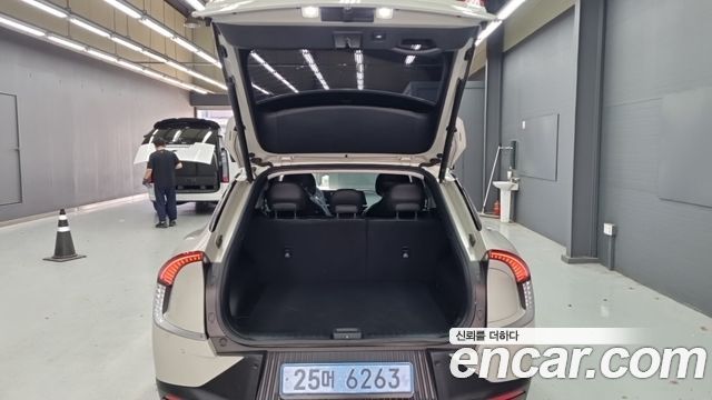 Kia EV6 Long Range Air 2023 — фото 22