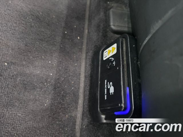 Kia EV6 Long Range Air 2023 — фото 24