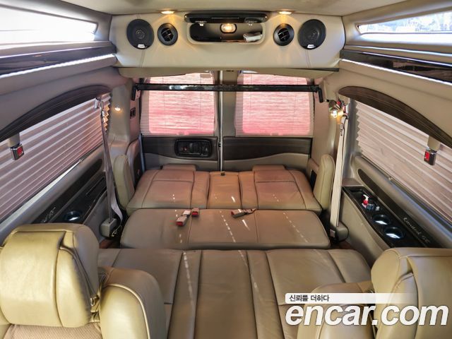 Chevrolet Express Van 6.0 2015 — фото 23