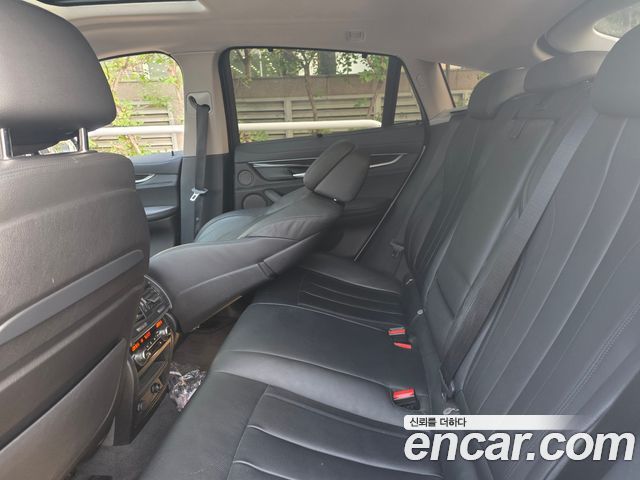 BMW X6 (F16) xDrive 40d 2016 — фото 17