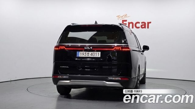 Kia Carnival (IV) Gasoline 9-Seater Signature 2023 — фото 4