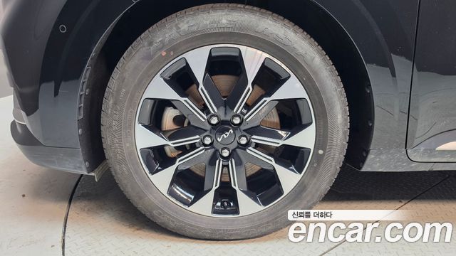 Kia Carnival (IV) Gasoline 9-Seater Signature 2023 — фото 5