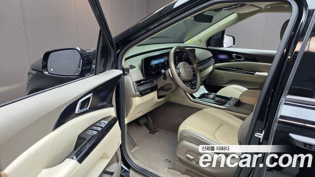 Kia Carnival (IV) Gasoline 9-Seater Signature 2023 — фото 10