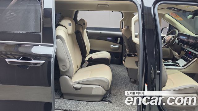 Kia Carnival (IV) Gasoline 9-Seater Signature 2023 — фото 11