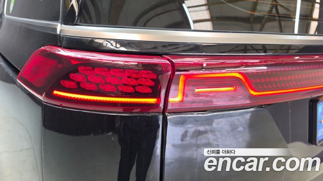 Kia Carnival (IV) Gasoline 9-Seater Signature 2023 — фото 23