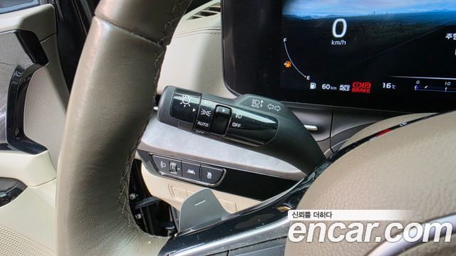 Kia Carnival (IV) Gasoline 9-Seater Signature 2023 — фото 28