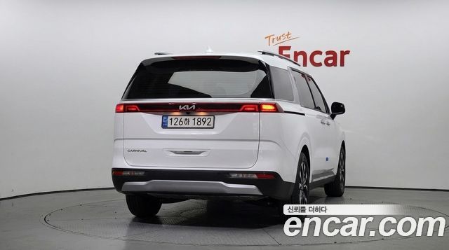 Kia Carnival (IV) Diesel 9-Seater Prestige 2022 — фото 4