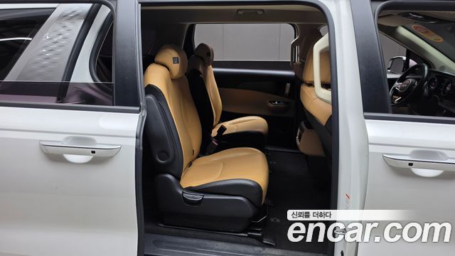 Kia Carnival (IV) Diesel 9-Seater Prestige 2022 — фото 11