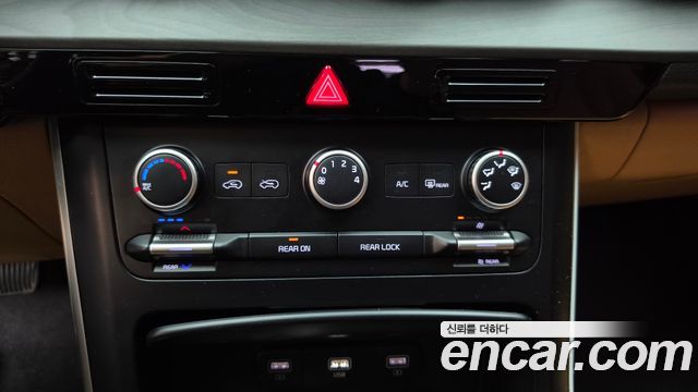 Kia Carnival (IV) Diesel 9-Seater Prestige 2022 — фото 16