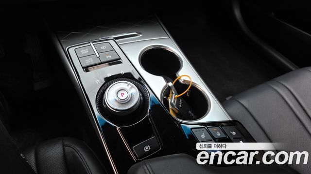Kia K8 2.5 Gasoline 2WD Noblesse 2023 — фото 9