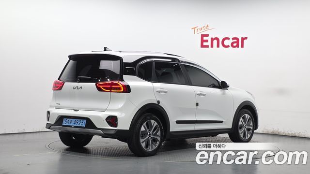 Kia Niro Plus Air (Taxi Trim) 2024 — фото 2