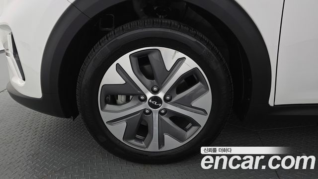 Kia Niro Plus Air (Taxi Trim) 2024 — фото 5