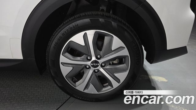 Kia Niro Plus Air (Taxi Trim) 2024 — фото 27