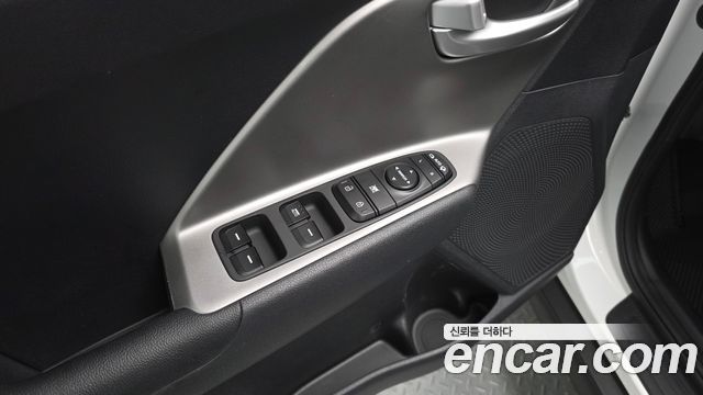 Kia Niro Plus Air (Taxi Trim) 2024 — фото 39