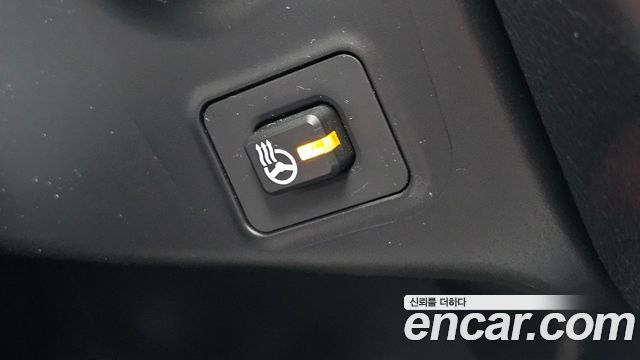 Hyundai Santa Fe (DM) Diesel(e-VGT) 2.0 2WD Premium 2013 — фото 18