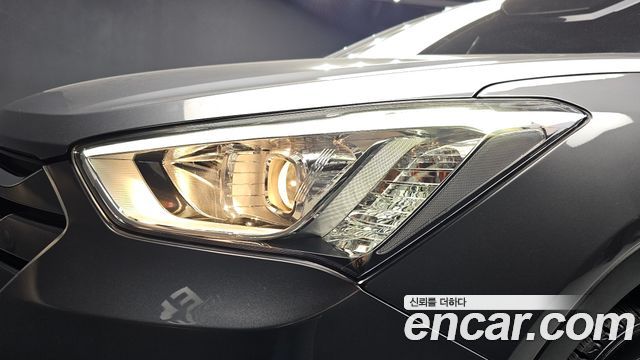 Hyundai Santa Fe (DM) Diesel(e-VGT) 2.0 2WD Premium 2013 — фото 22