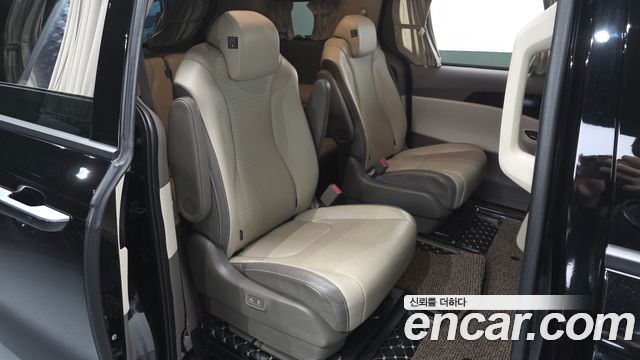 Kia Carnival (IV) Gasoline 9-Seater Hi-Limousine Signature 2021 — фото 11