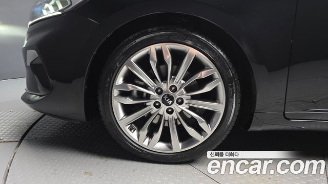 Kia K7 Premier 2.5 GDI X Edition 2021 — фото 5