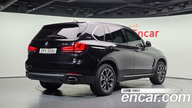 BMW X5 (F15) xDrive 40e iPerformance 2018 — фото 2